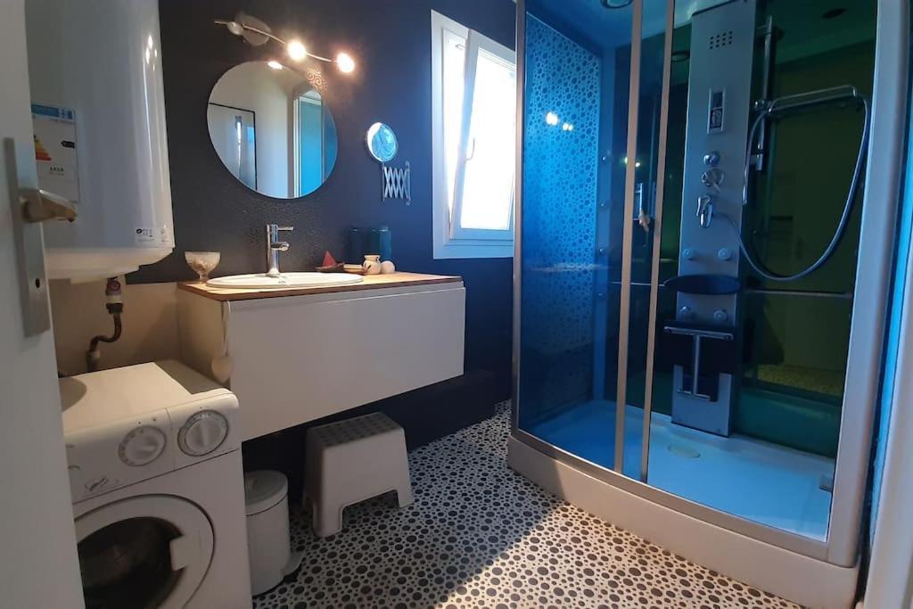 La Maison Bleue De Doudou - Coeur De Village Castéra-Verduzan Exterior photo