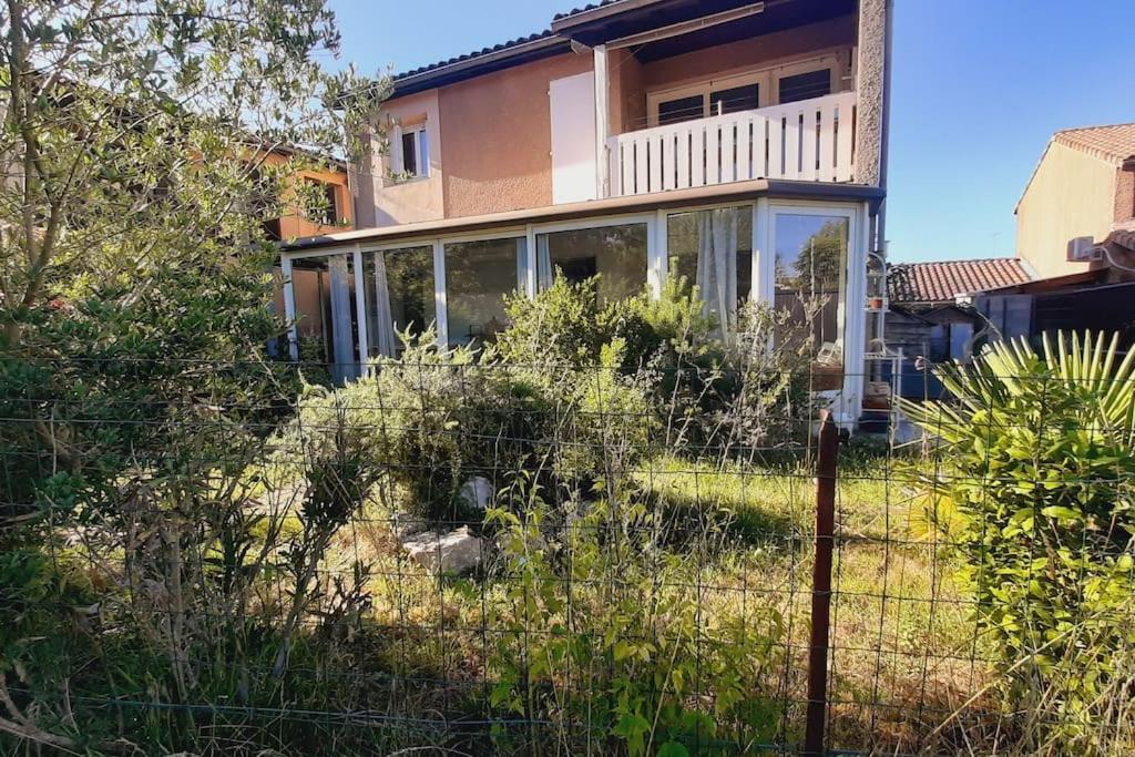 La Maison Bleue De Doudou - Coeur De Village Castéra-Verduzan Exterior photo